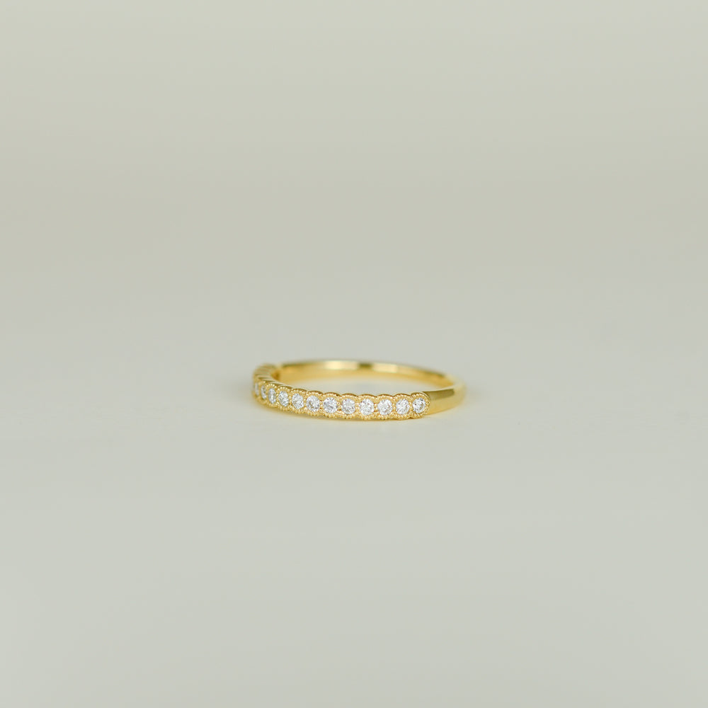 18ct Yellow Gold 0.30ct Round Diamond Scalloped-Edge Half Eternity Ring