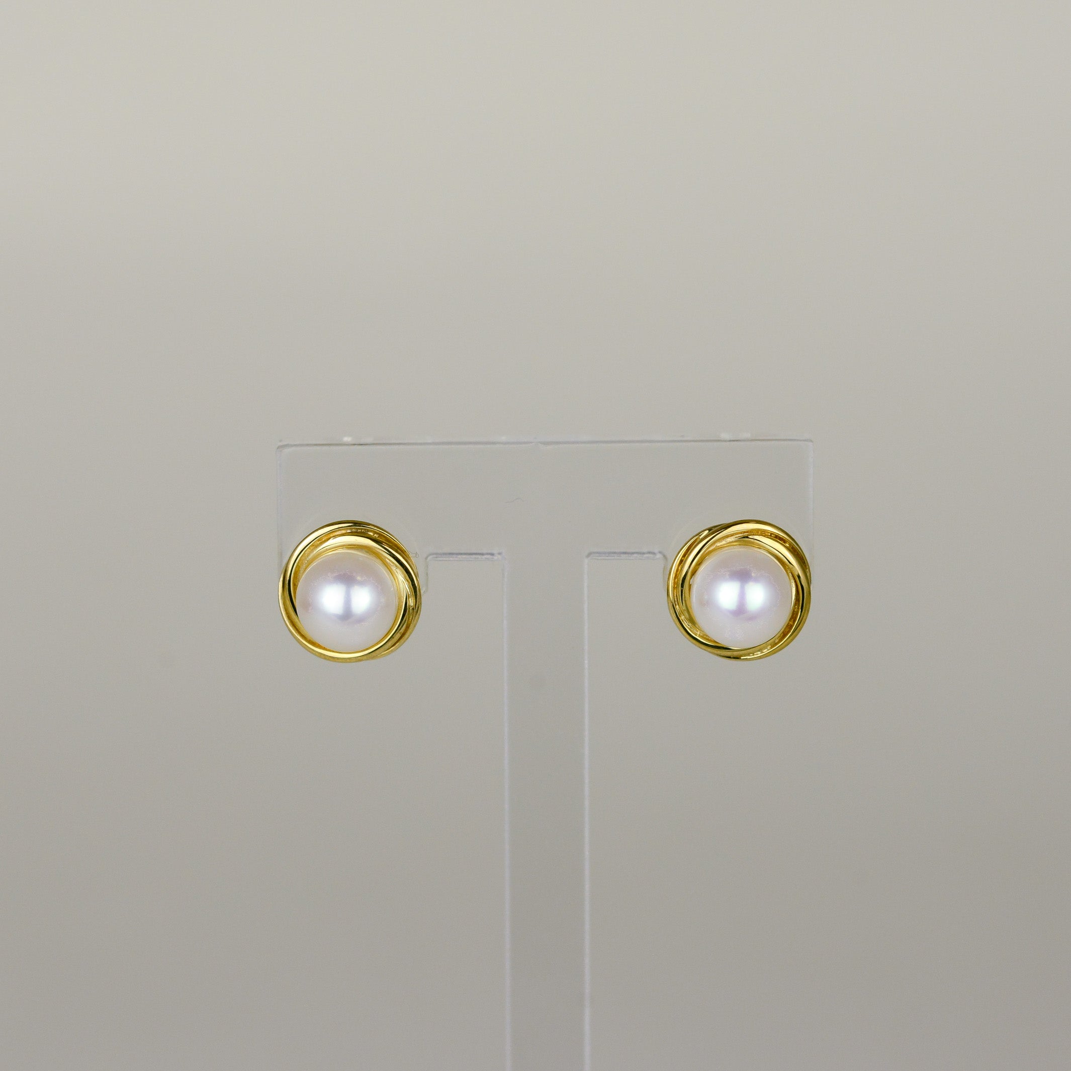 9ct Gold Real Cultured Pearl Stud Earrings For Women - 5mm Round - UK Made