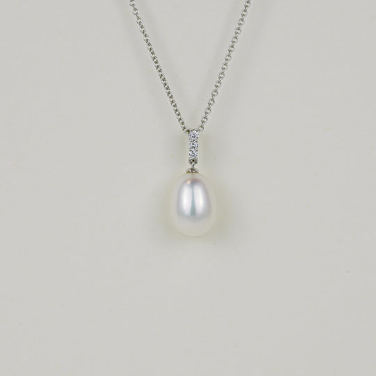 18ct White Gold Oval Freshwater Pearl and Diamond Pendant