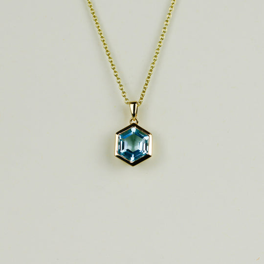 9ct Yellow Gold 2.46ct Hexagon Rub Set Blue Topaz Pendant
