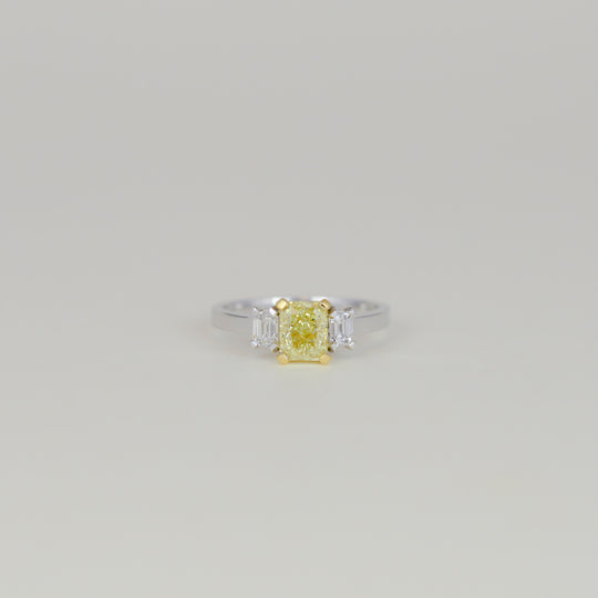 18ct Yellow and White Gold 1.24ct Yellow Diamond Ring