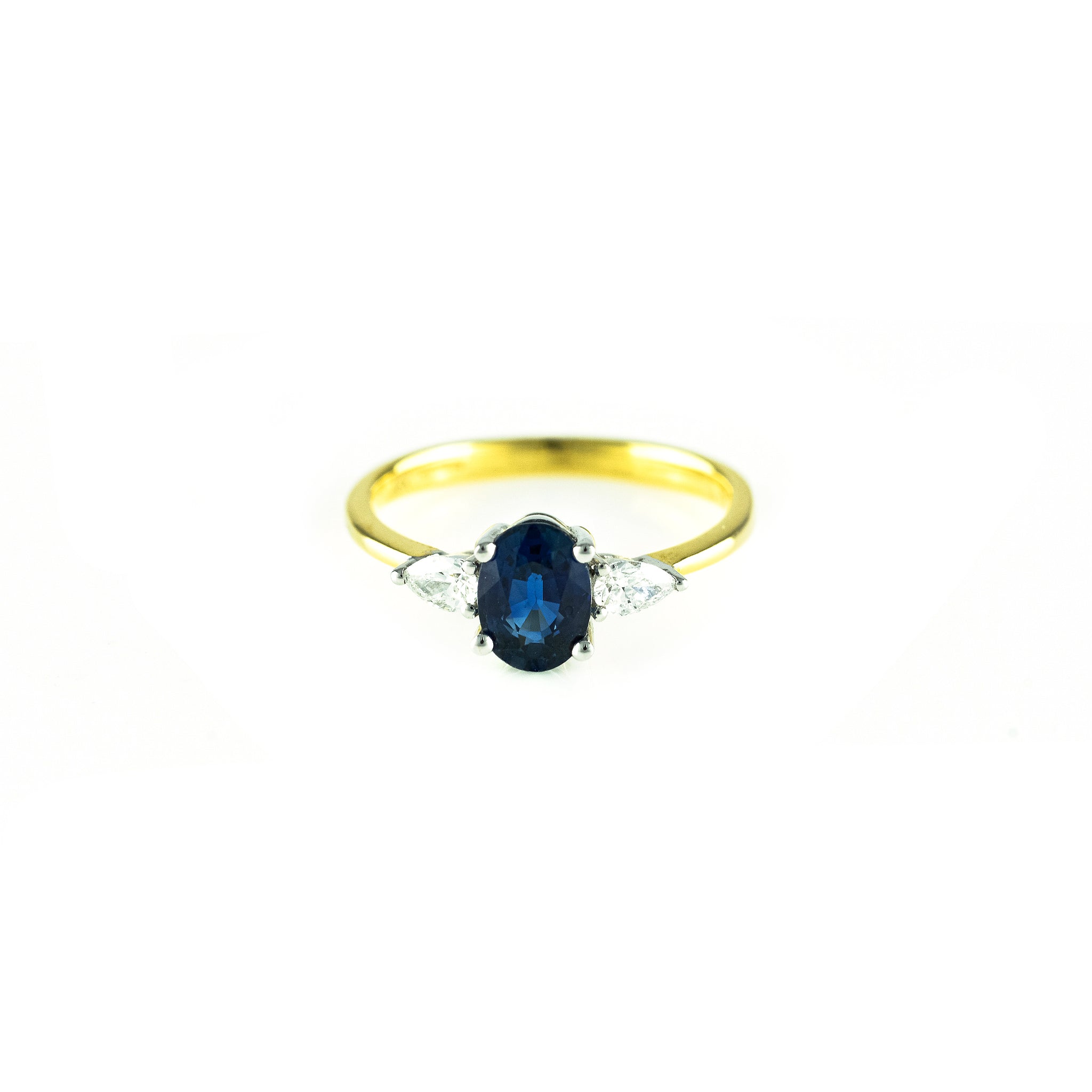 18ct White And Yellow Gold 1.16ct Sapphire and Diamond Ring