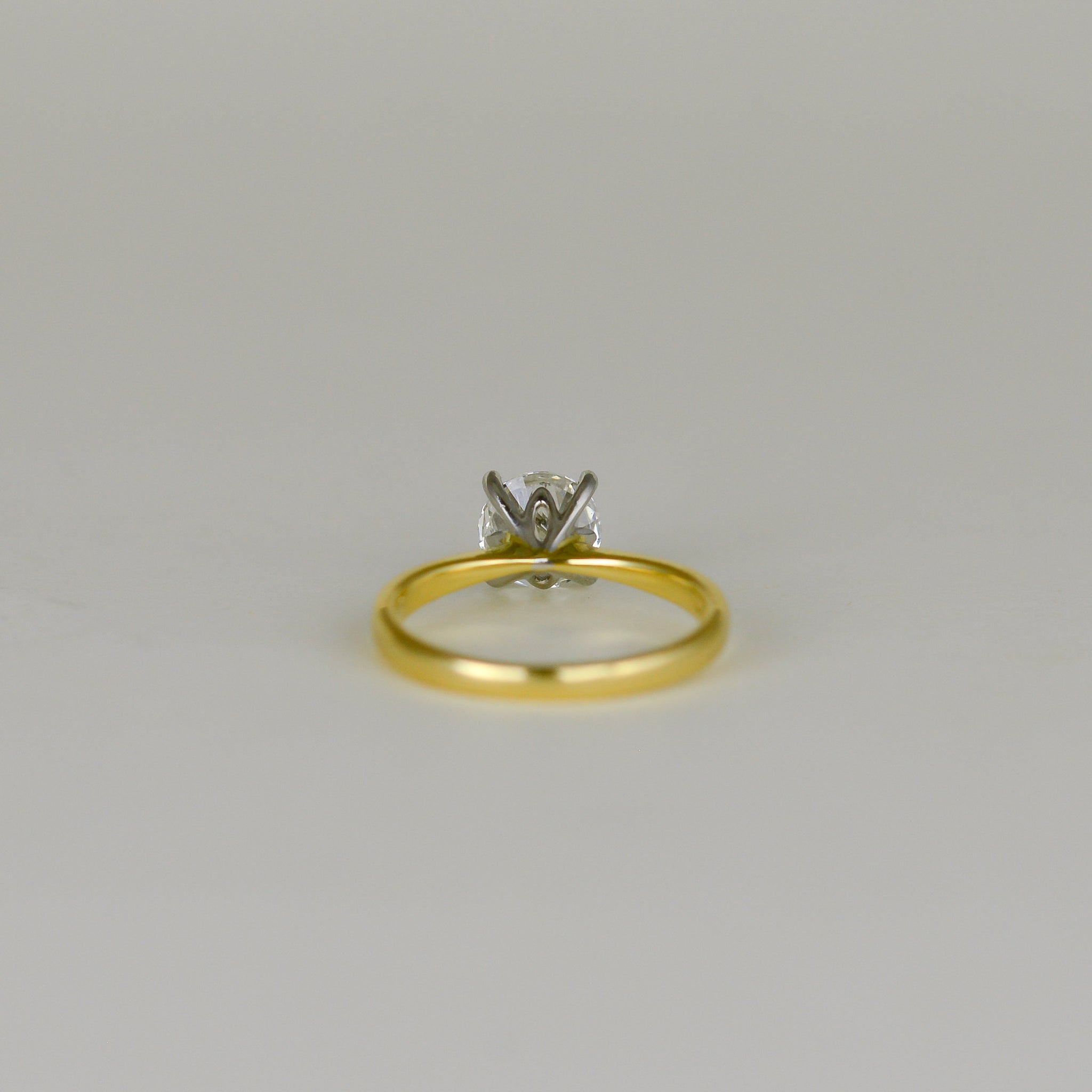 18ct Yellow Gold & Platinum 1.35ct Diamond Solitaire Ring