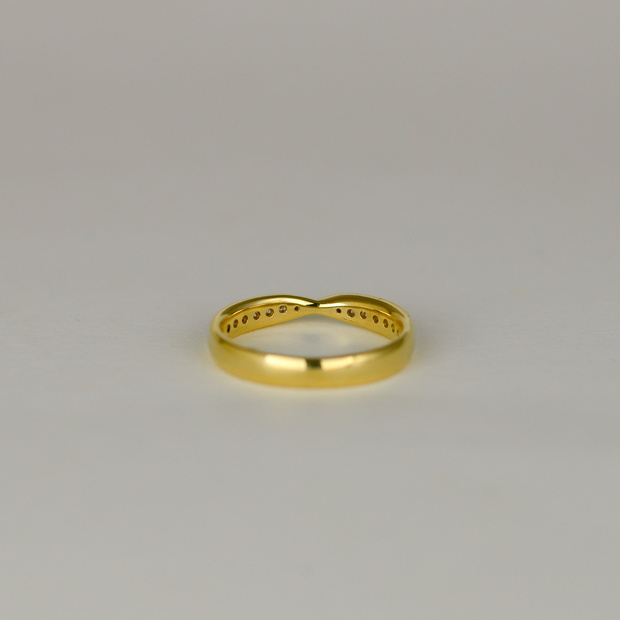 18ct Yellow Gold 0.20ct Twisted Half Eternity Ring