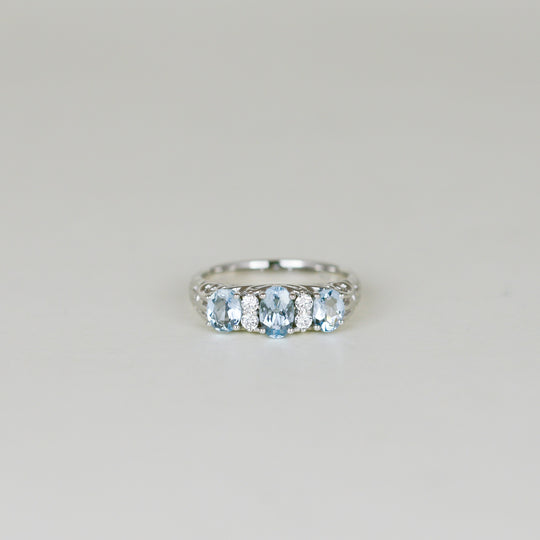Platinum 1.02ct Oval Aquamarine and Diamond Dress Ring