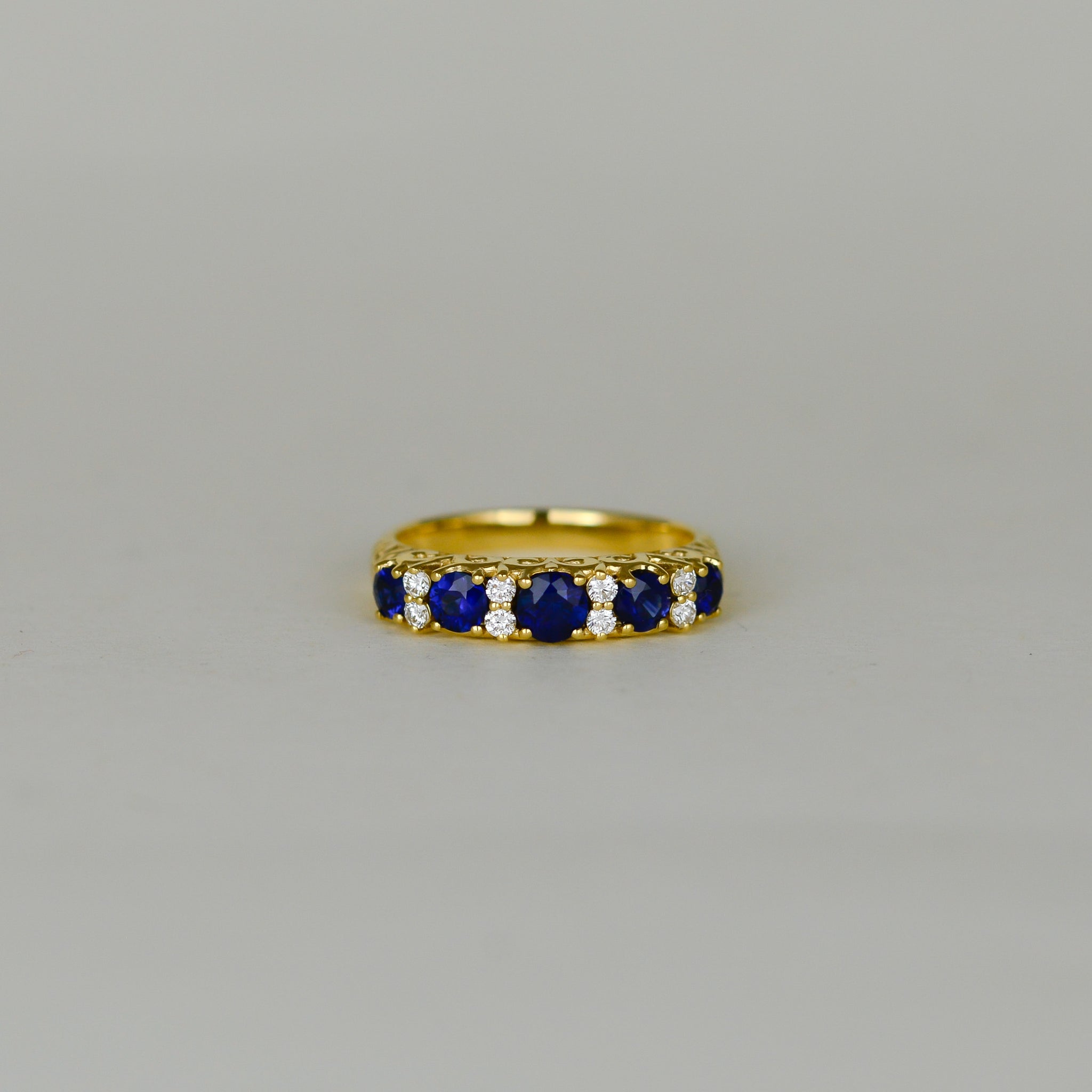 18ct Yellow Gold 0.94ct Round Sapphire and Diamond Dress Ring