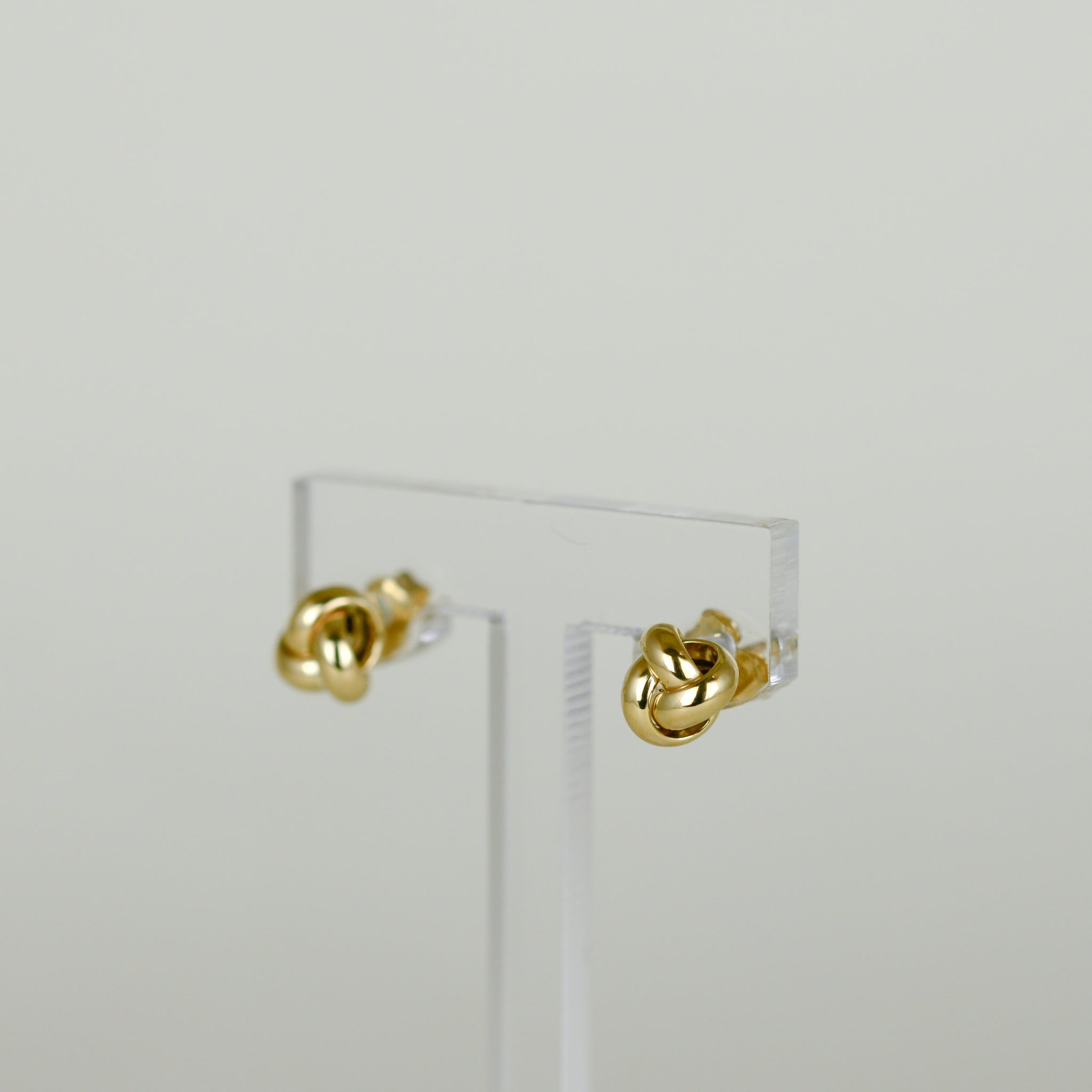 9ct Yellow Gold D-Section Knot Stud Earrings