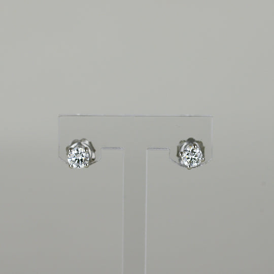 Platinum 0.81ct Classic Round Brilliant Cut Diamond Stud Earrings