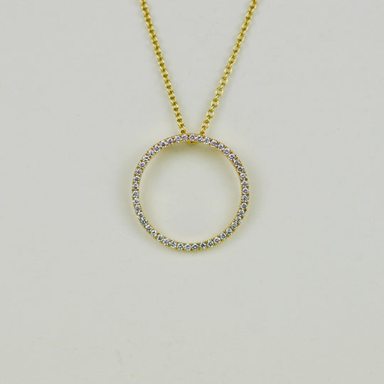 18ct Yellow Gold 0.26ct Round Brilliant Diamond Halo Pendant
