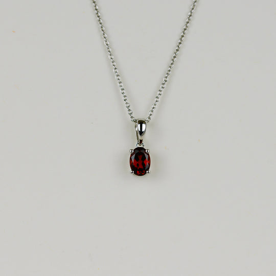 9ct White Gold 1.06ct Garnet Pendant