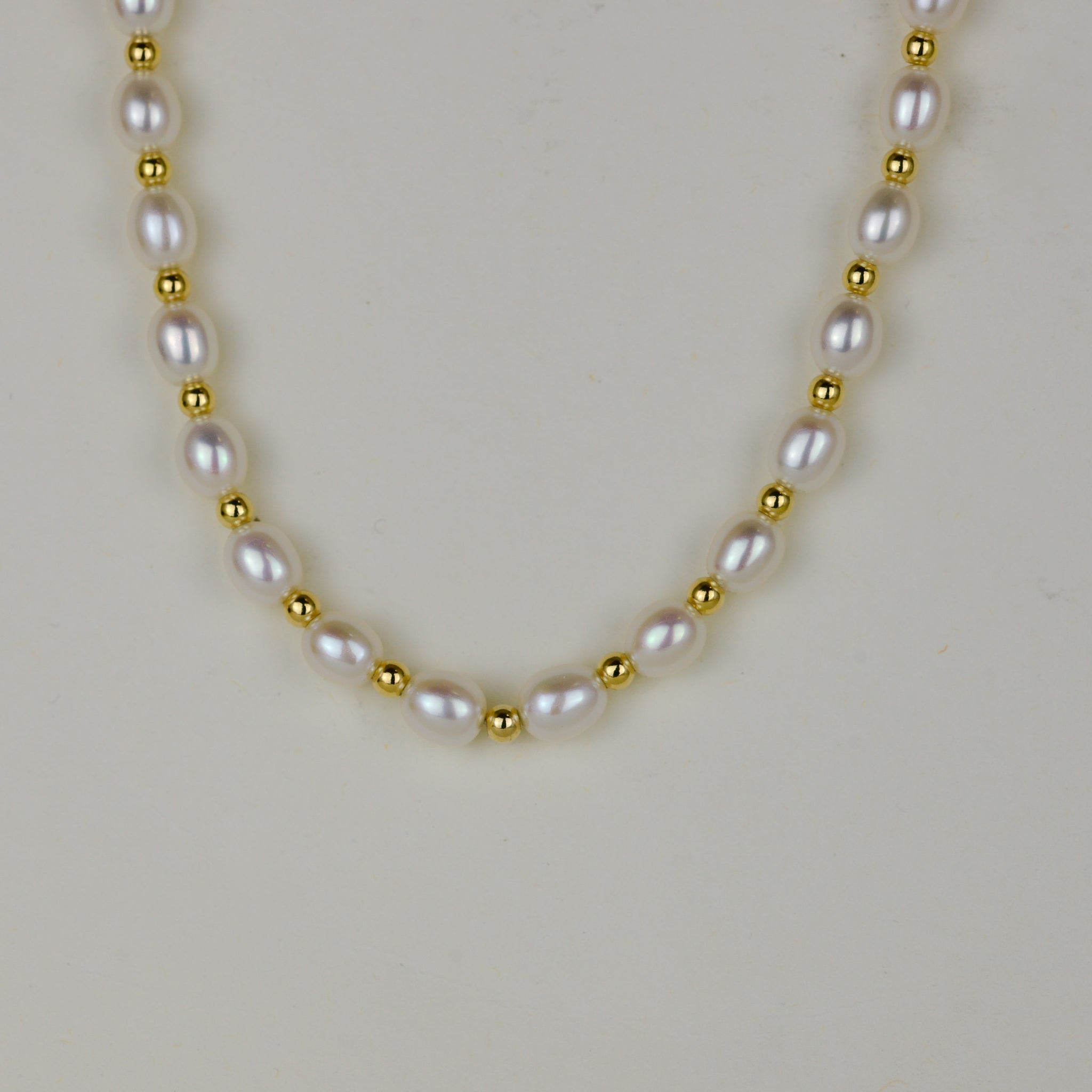 9ct Yellow Gold Oval Freshwater Pearl and Gold Bead Necklace