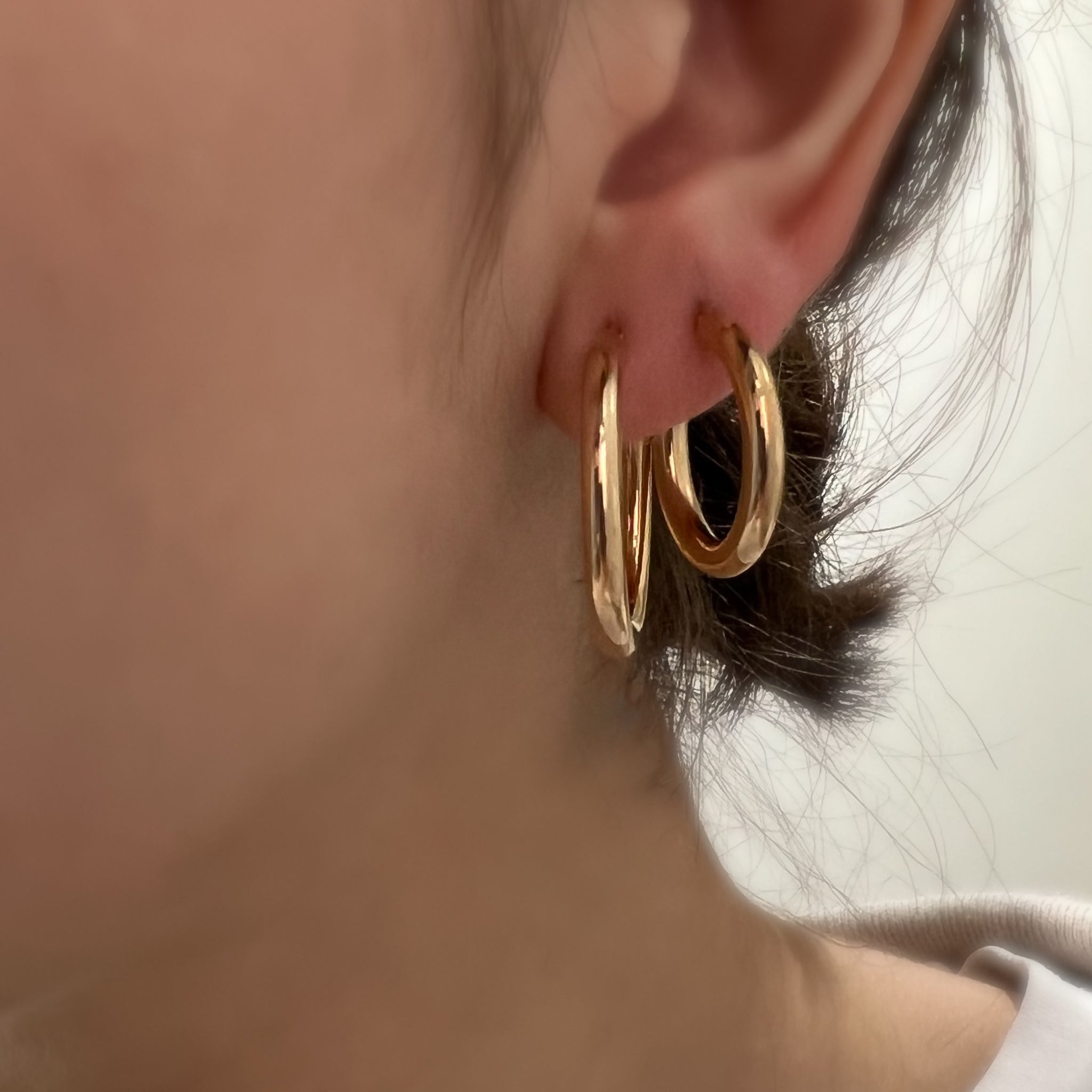 9ct Yellow Gold Chunky Small Hoop Earrings