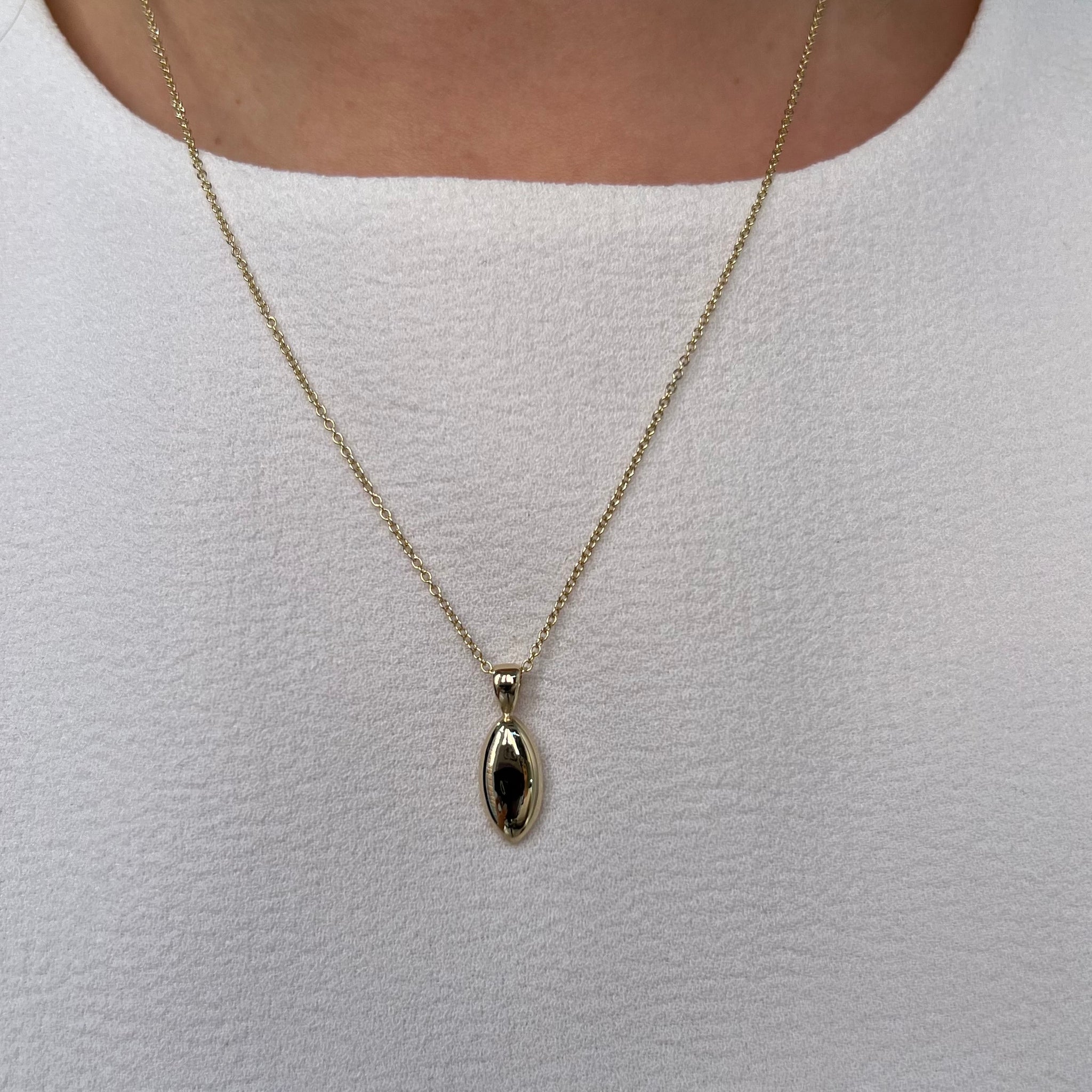 9ct Yellow Gold Simple Marquise Pendant