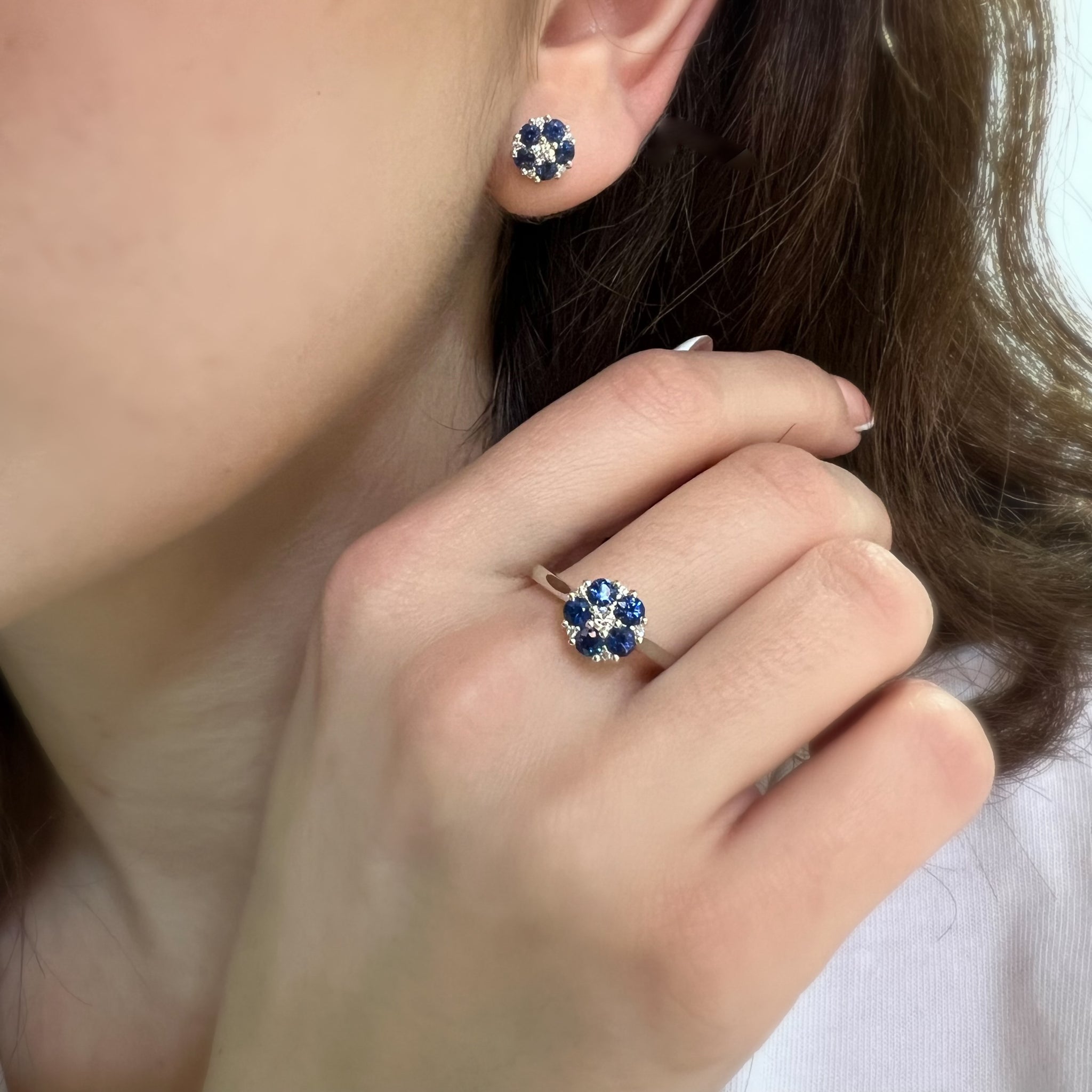 Platinum 0.81ct Round Sapphire and Diamond Stud Earrings