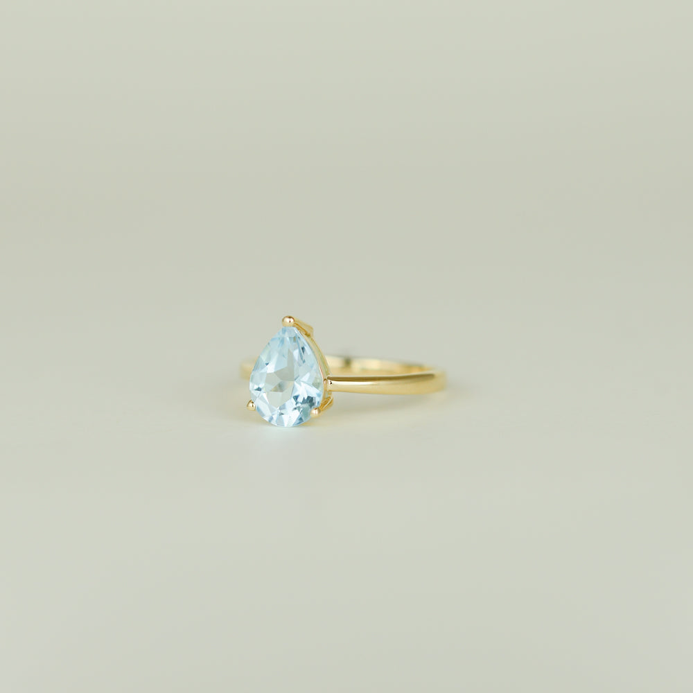 9ct Yellow Gold 1.93ct Pear Cut Blue Topaz Ring