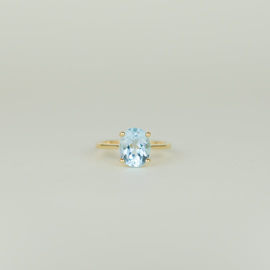 9ct Yellow Gold 3.23ct Oval Blue Topaz Ring