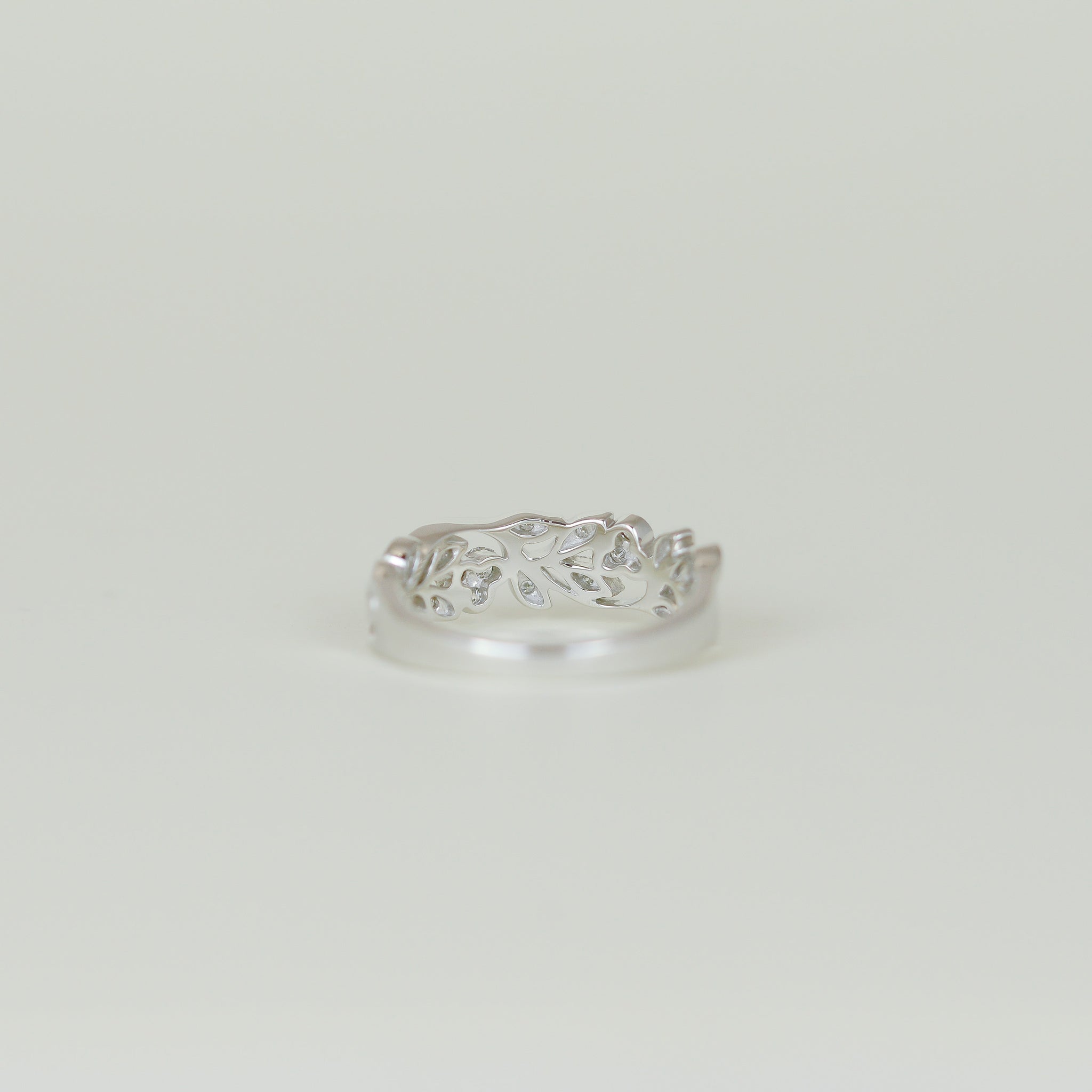 Platinum 0.22ct Diamond Leaf Motif Half Eternity Ring