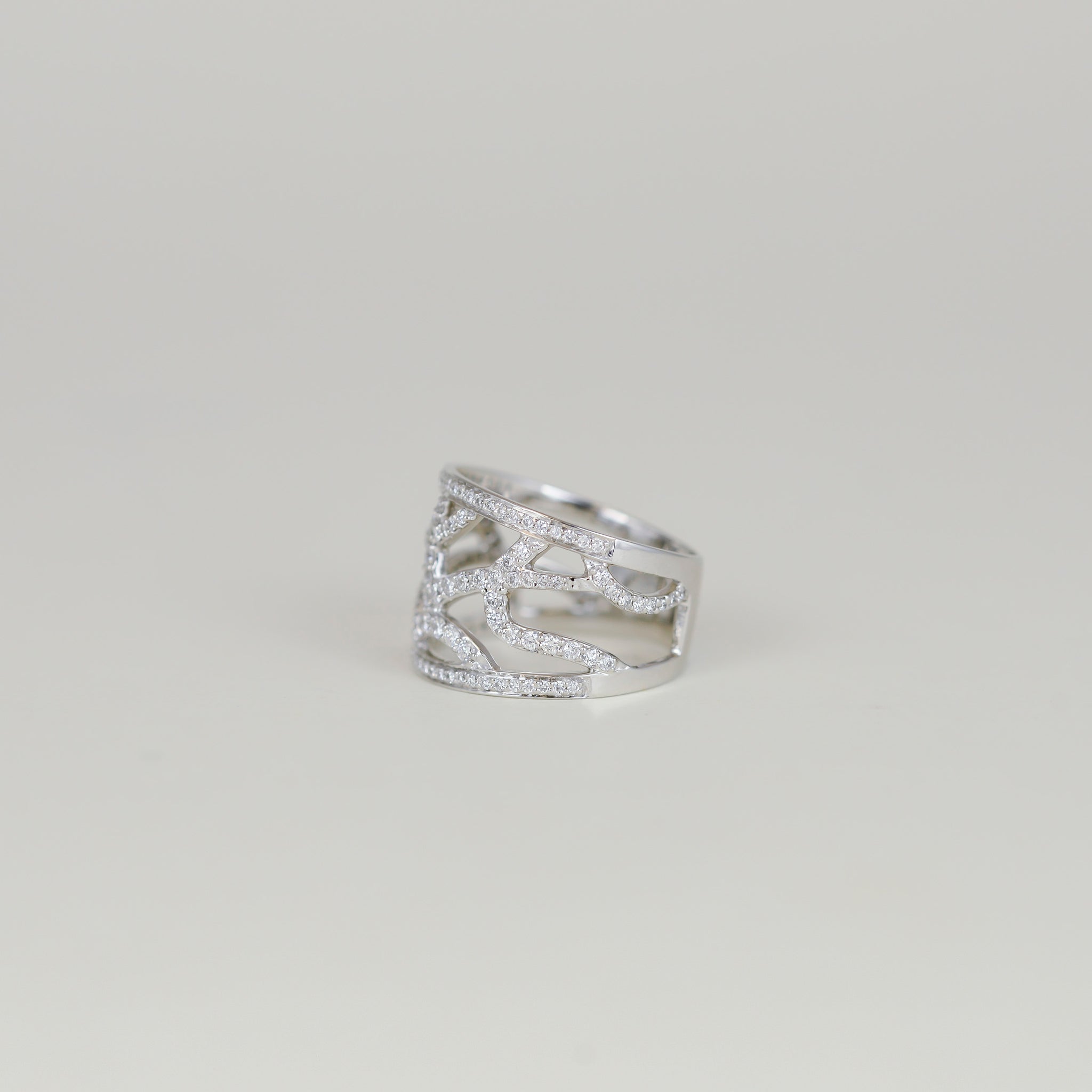 18ct White Gold 0.78ct Pavé Set Diamond Dress Ring