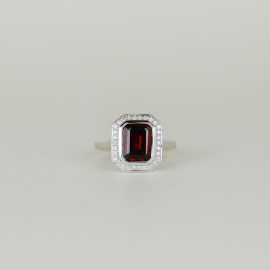 9ct White Gold 2.52ct Emerald Cut Garnet and Diamond Art Deco Dress Ring