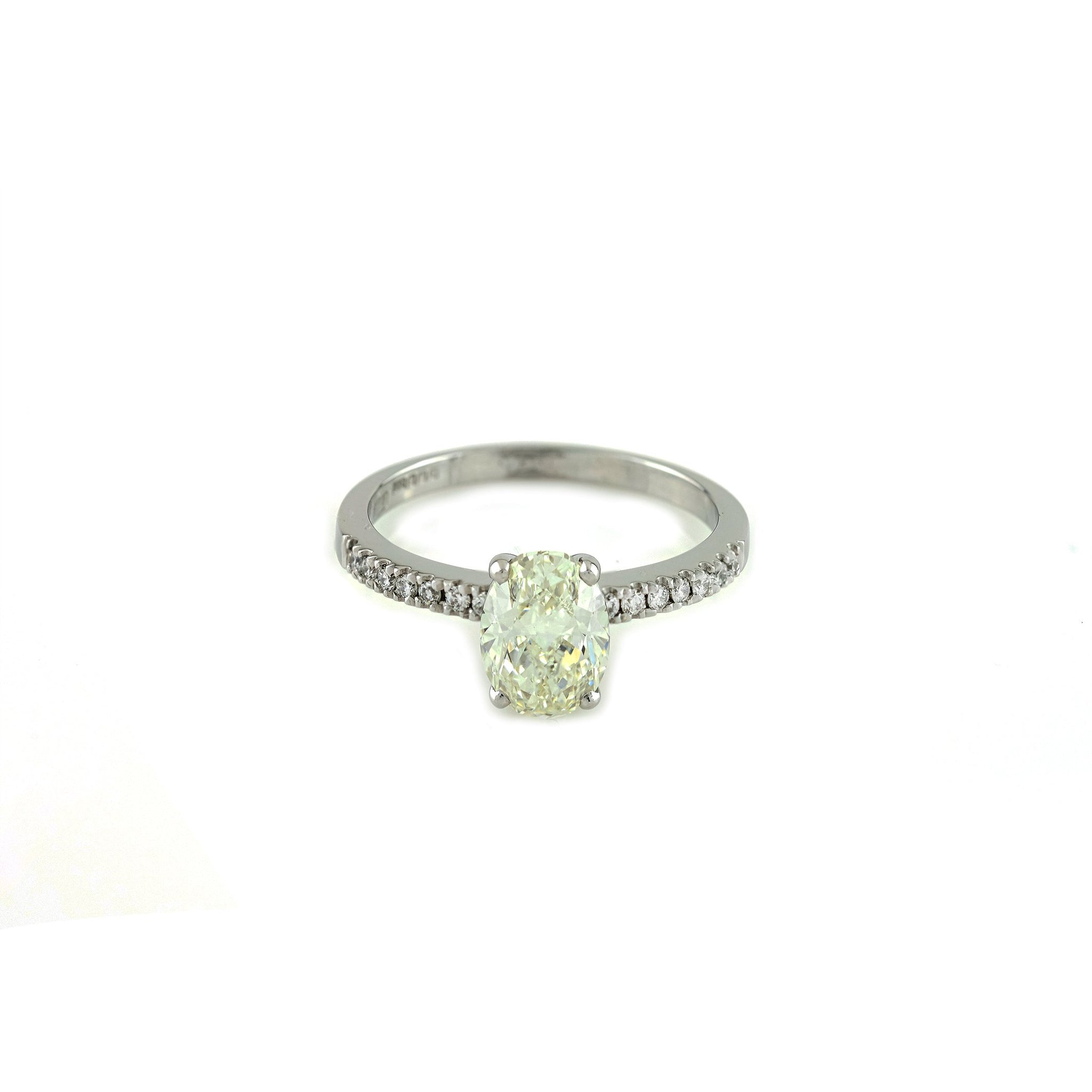 18ct White Gold 1.41ct Oval Diamond Solitaire Ring