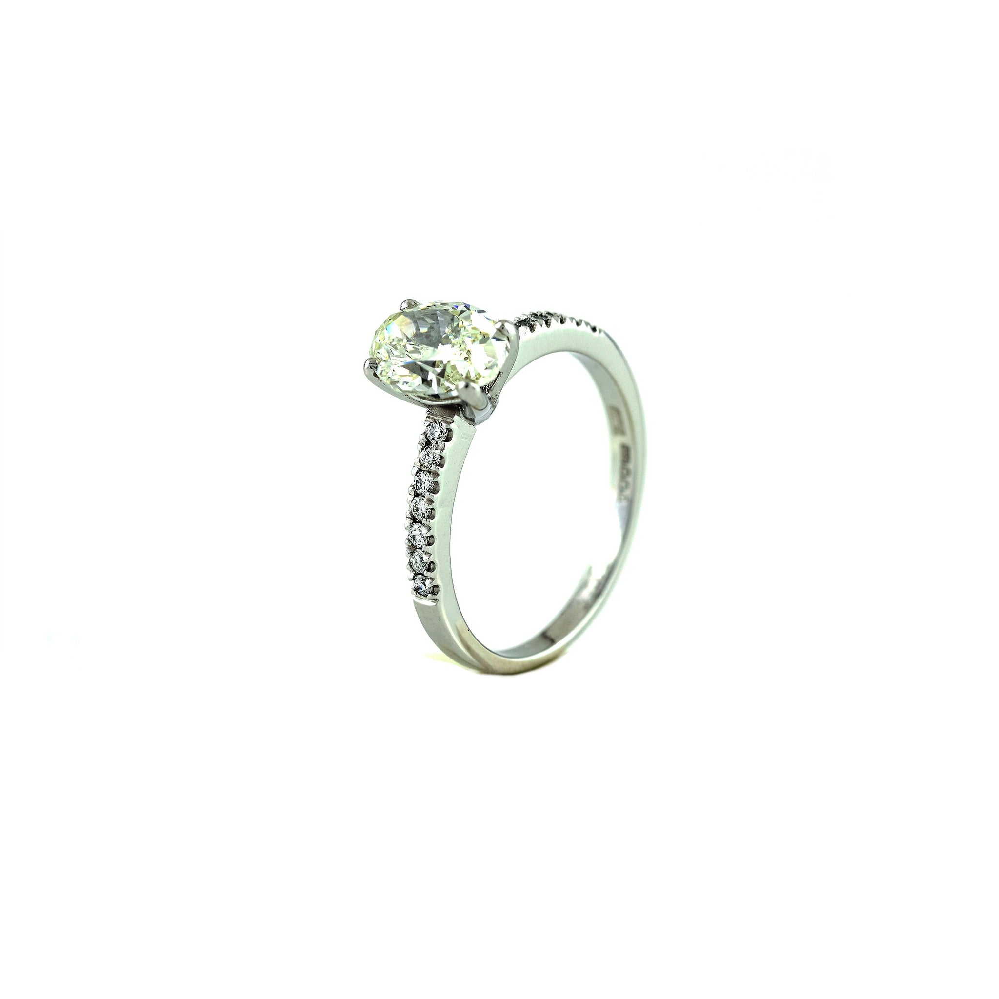 18ct White Gold 1.41ct Oval Diamond Solitaire Ring