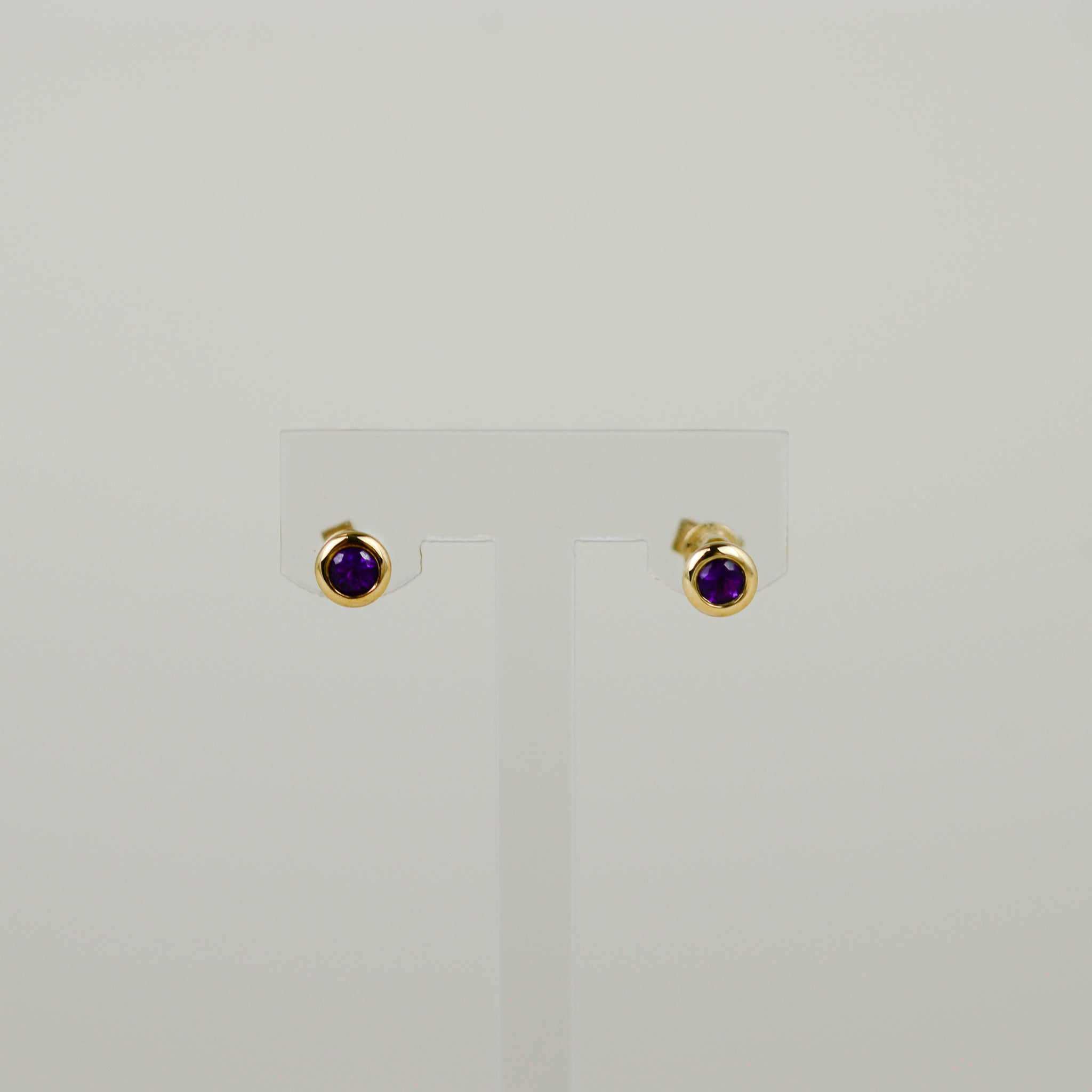 9ct Yellow Gold 0.30ct Round Rub-Set Amethyst Stud Earrings