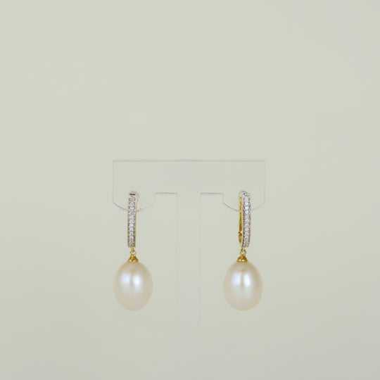 18ct Yellow Gold 11mm Fresh Water Pearl and Diamond Drop Earrings