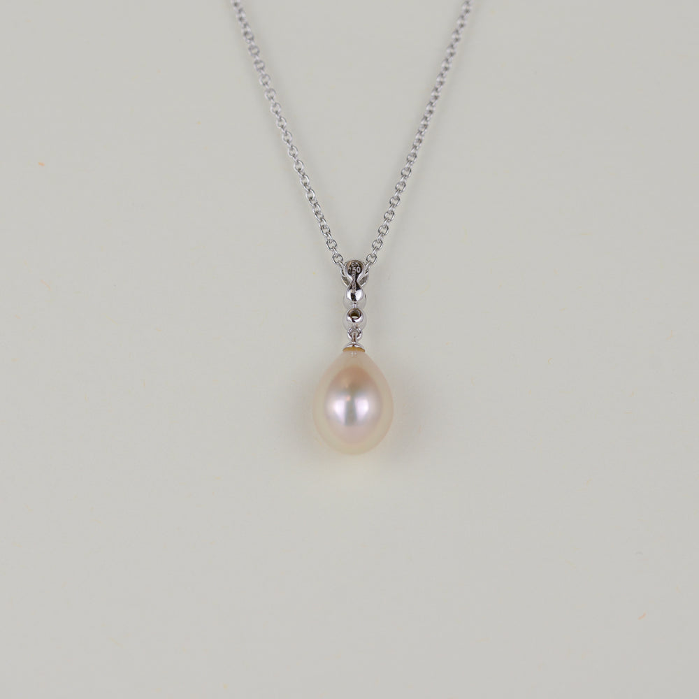 18ct White Gold Pink Freshwater Pearl and Diamond Pendant