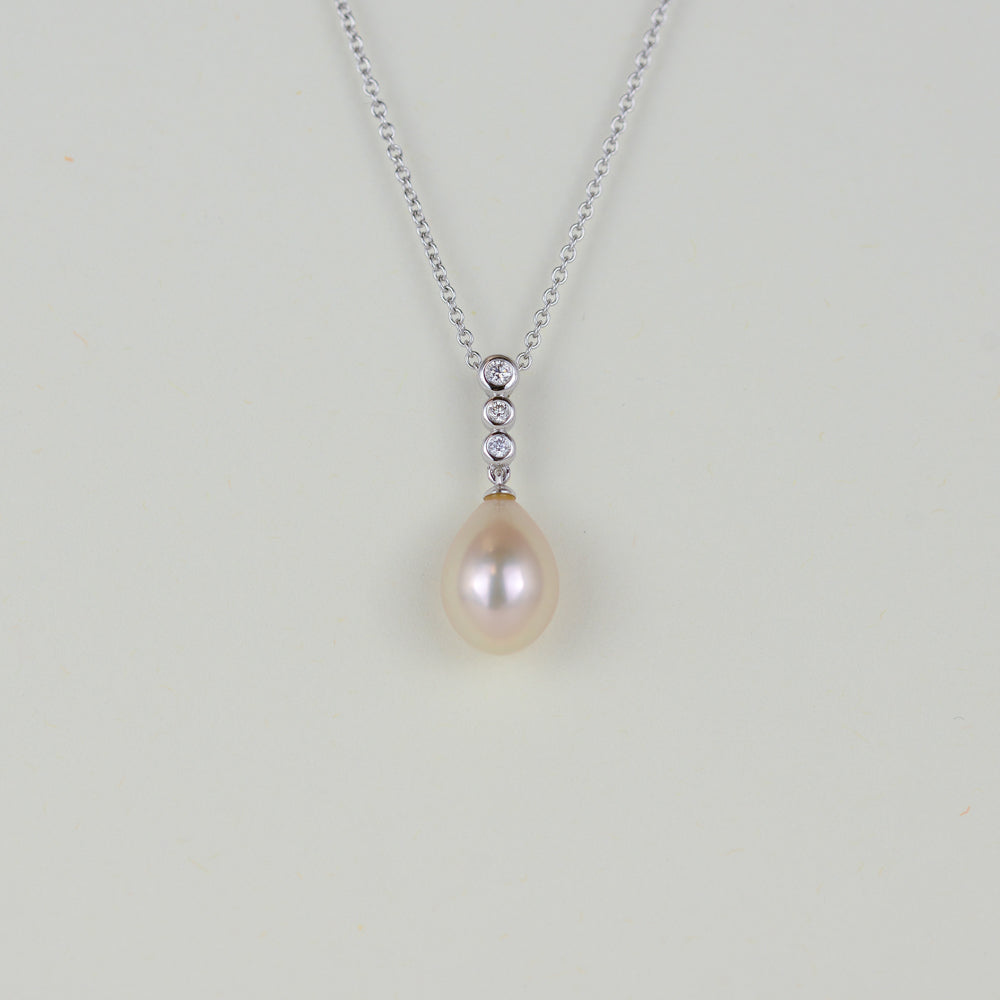 18ct White Gold Pink Freshwater Pearl and Diamond Pendant