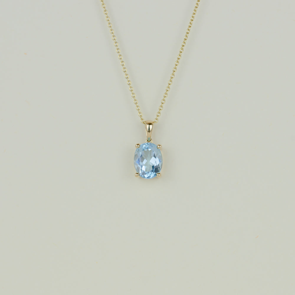 9ct Yellow Gold 3.19ct Oval Blue Topaz Pendant