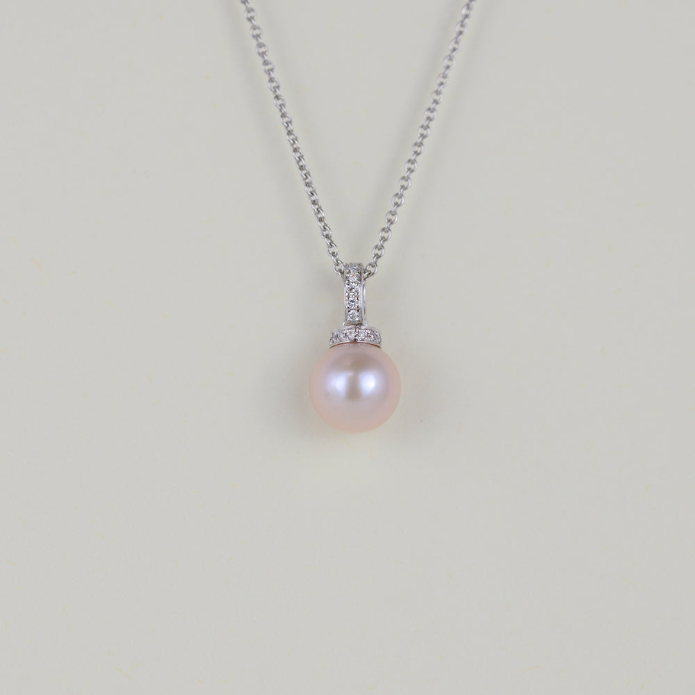 18ct White Gold 8.3mm Freshwater Pearl and Diamond Pendant