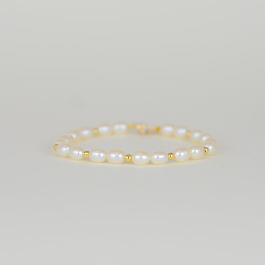 9ct Yellow Gold 6mm Oval Freshwater Pearl & Gold Bead Bracelet