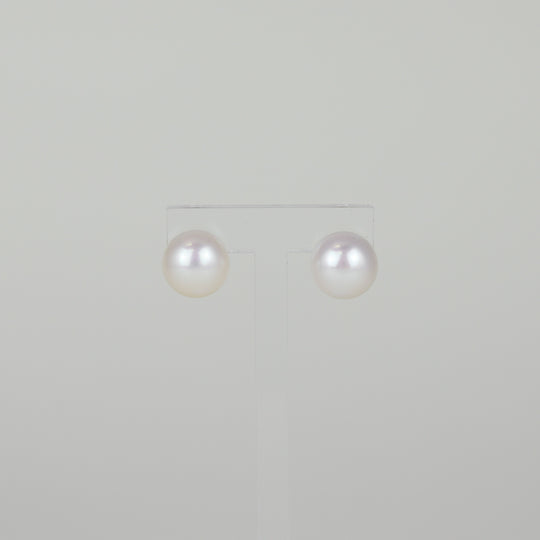 9ct Yellow Gold 11mm Freshwater Pearl Stud Earrings