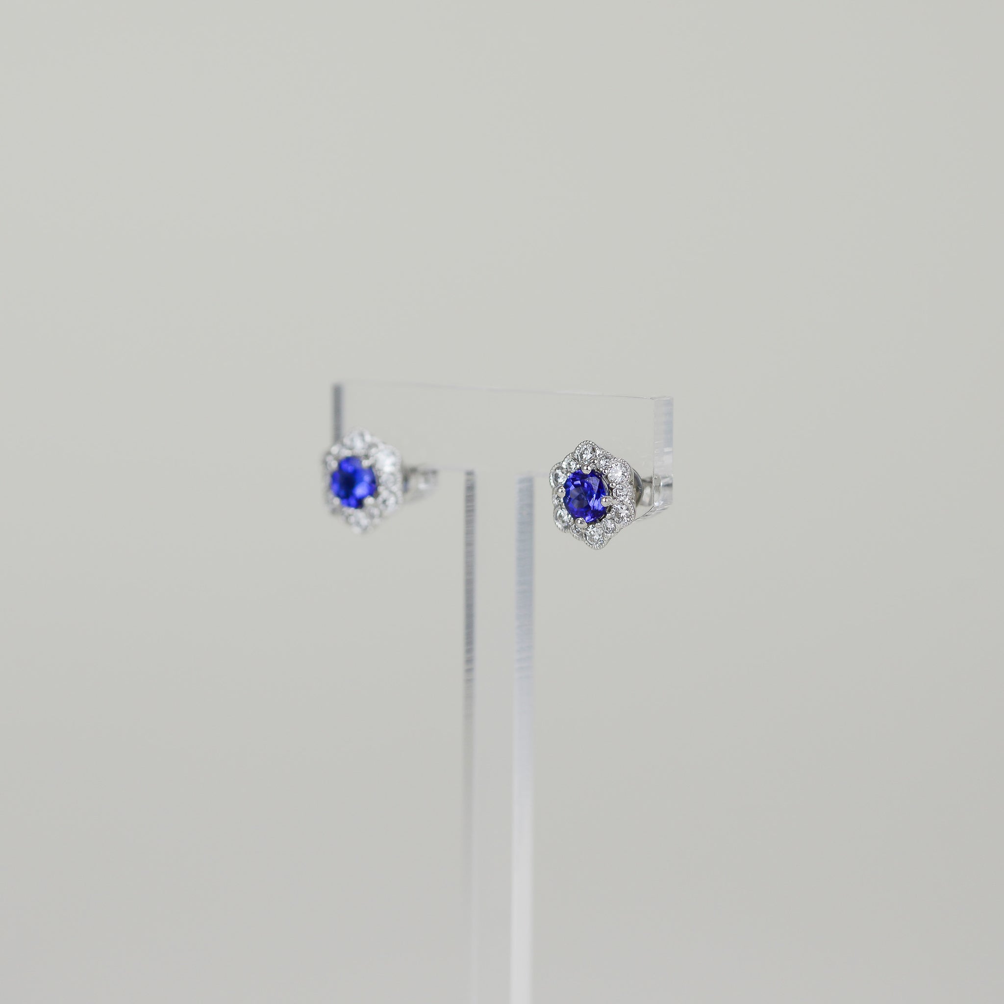 18ct White Gold 0.95ct Round Tanzanite and Diamond Cluster Stud Earrings