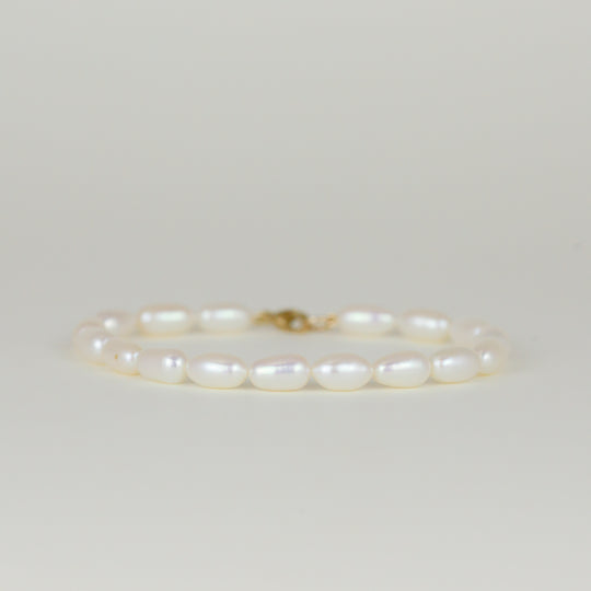 9ct Yellow Gold Irregular Freshwater Pearl Bracelet