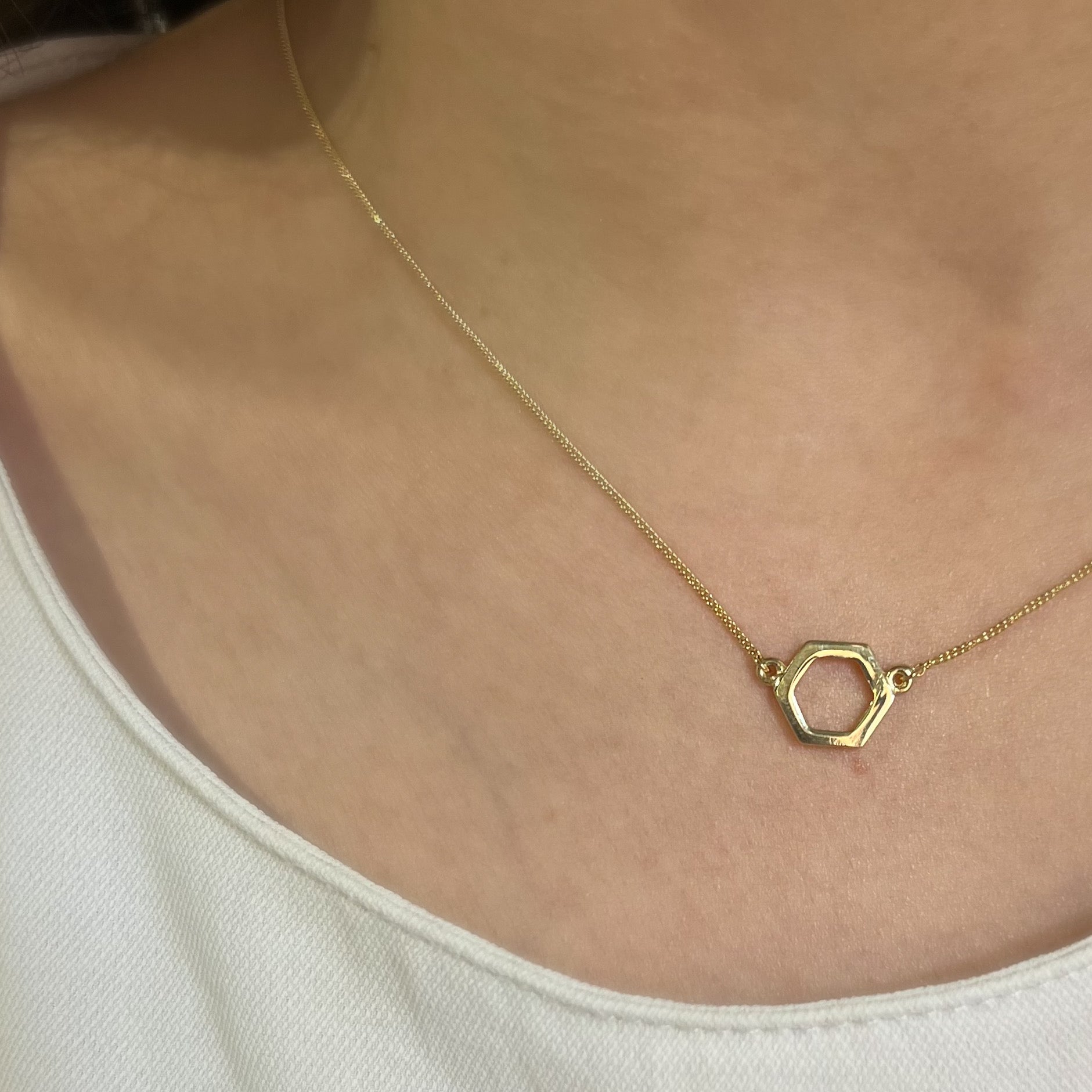 9ct Yellow Gold Hexagonal Necklace