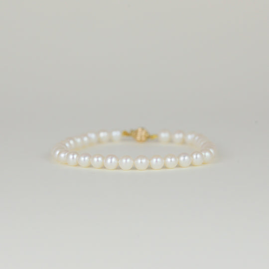 9ct Yellow Gold 5.6mm Freshwater Pearl Bracelet